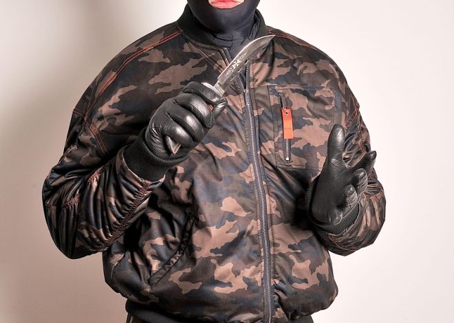 Attaque au couteau dans un collège de Sanary-sur-Mer : tensions vives entre élève et enseignante et plusieurs coups portés